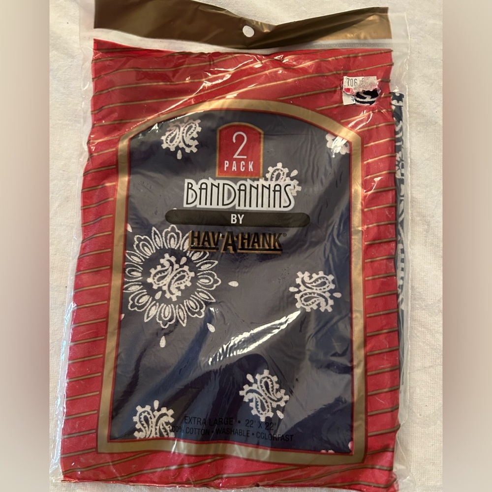 HUGE BUNDLE SALE! VINTAGE HAV-A-HANK 2-PACK NAVY BLUE BANDANNAS BRAND NEW!